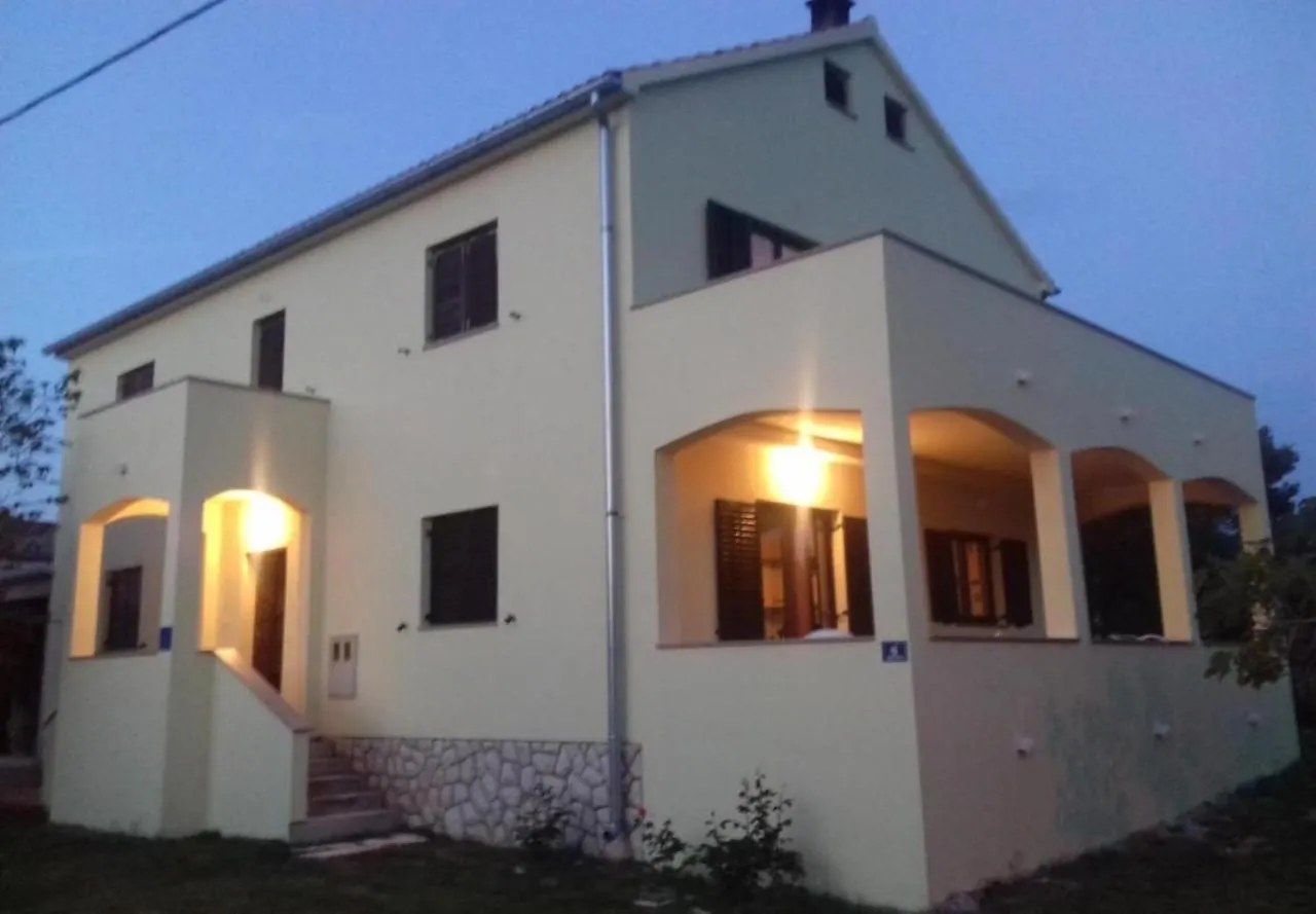 Apartment Mari Novigrad