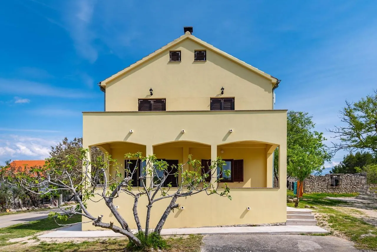 Apartment Mari Novigrad  0*, Novigrad (Dalmatia) Kroatien