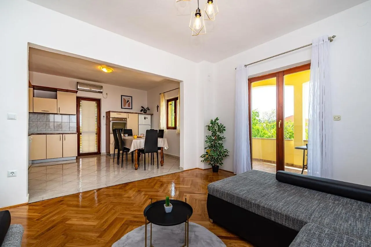 Apartment Mari Novigrad  0*, Novigrad (Dalmatia) Kroatien