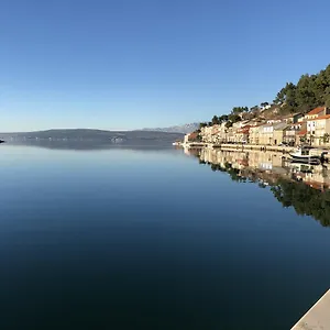 Novigrad Holiday Apartment